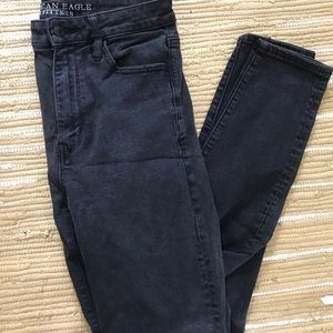 Washed black AE ripped knee ultra high rise jeans